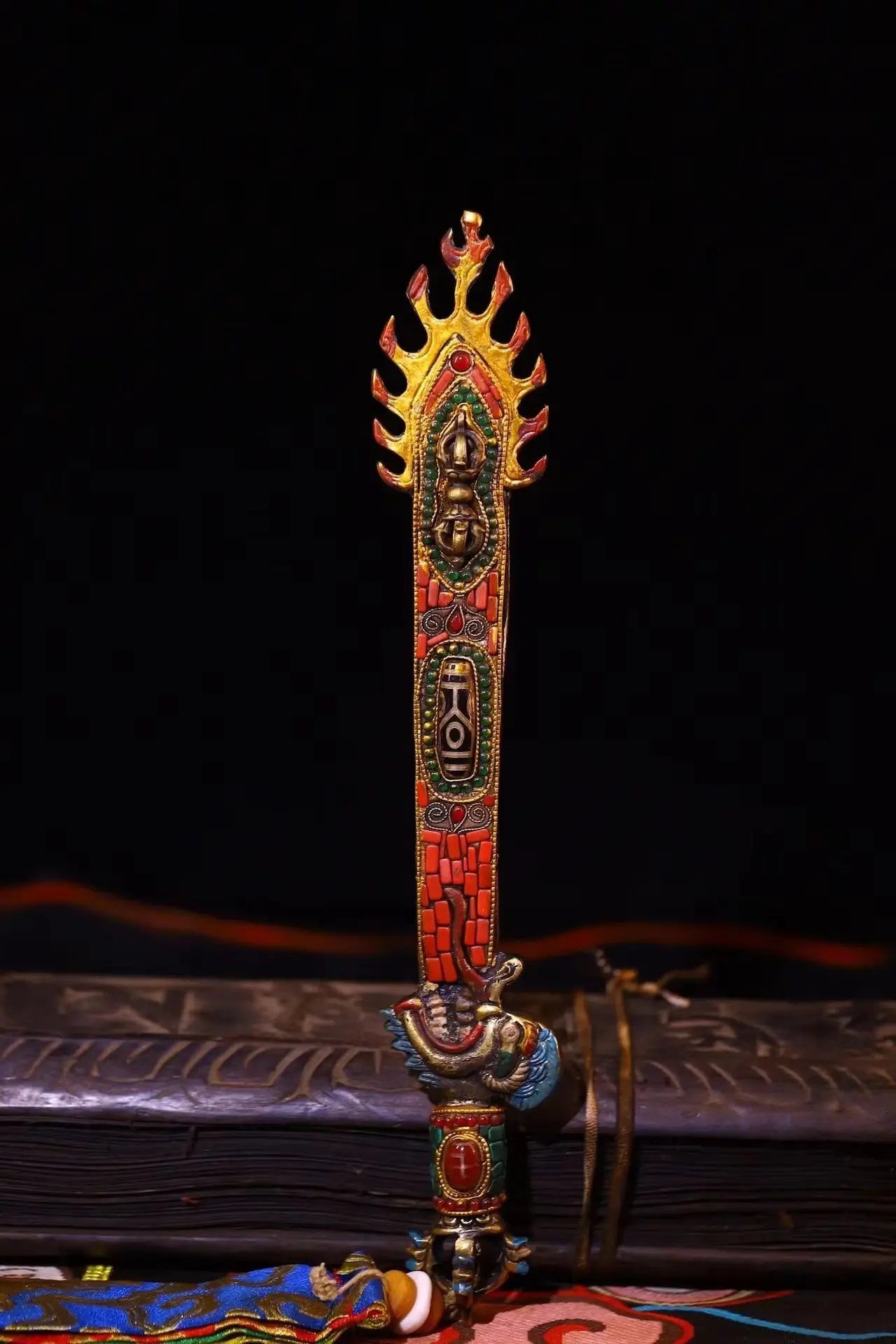 Bronze Mosaic Gem gZi Beads Turquoise Wisdom Manjusri Sword Vajra Phurpa Amulet Town House