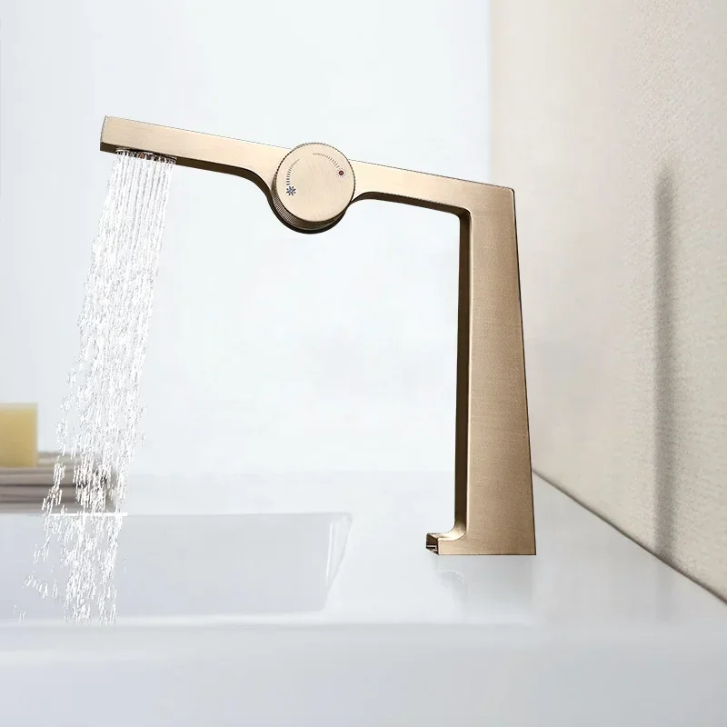 

005 Luxury brushed gold faucets mixers taps brass deck mounted single hole wash basin faucet bathroom sinks faucet