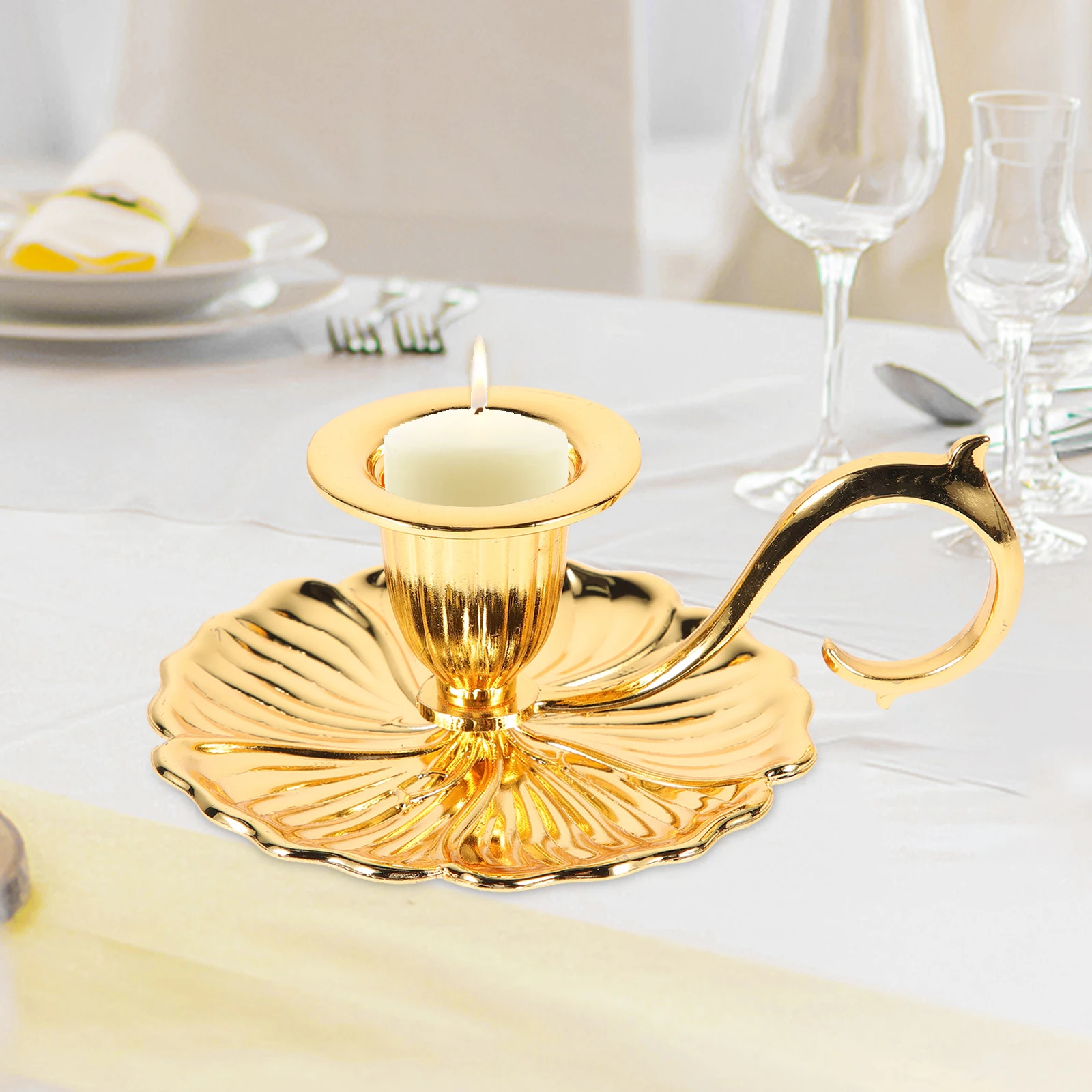 

Vintage Metal Holder Premium Zinc Alloy Decorative Candlestick Tray for Room Wedding Party Pillar Candles Table