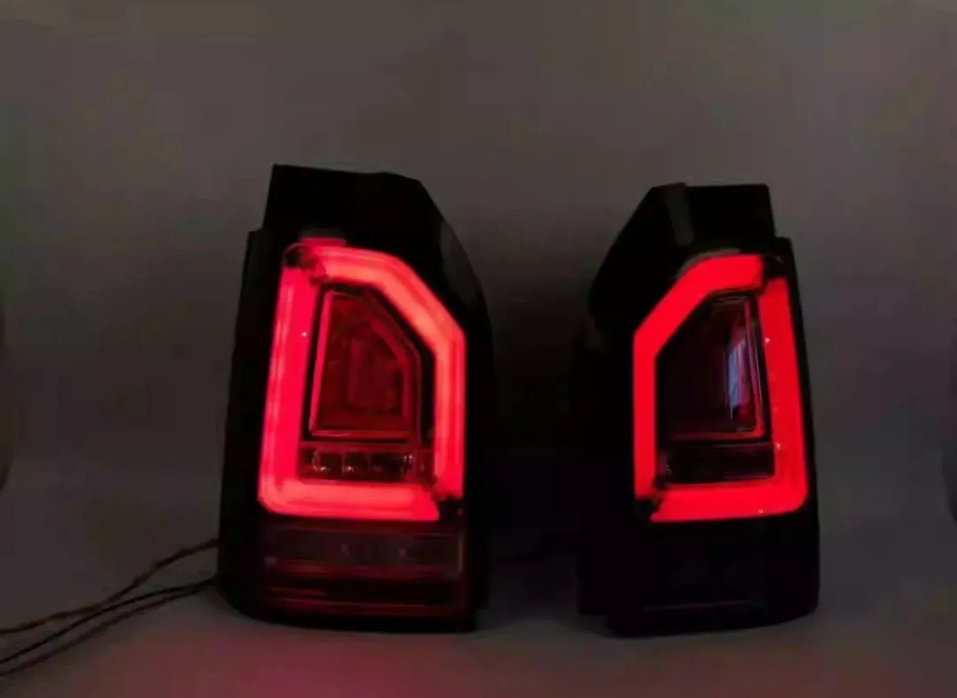 Taillight Assembly for Volkswagen vw Multivan T6 2015-2018 Convert Turn Signal Brake Light Backup Lamp Car Accessories