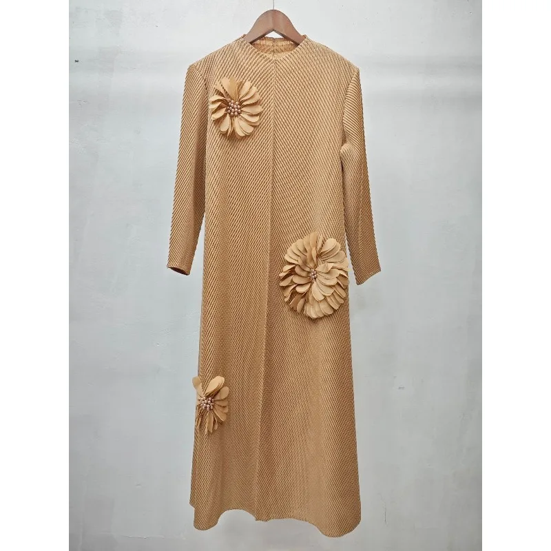 2025 Miyake Plissee-Kleid für Damen, dreidimensionale Perlenblumen, Übergröße, lässig, locker, elegant, langes Kleid, Naher Osten, Abschlussball