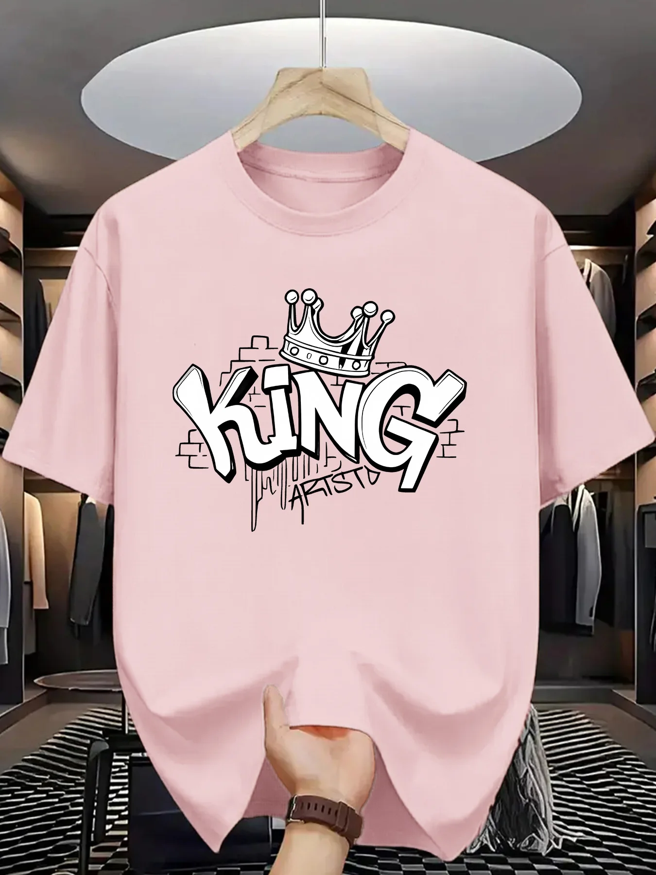 Street Graffiti Men Short Sleeve Tshirt King Text Crown Brick Background O Neck Tee Hip Hop Style Male Casual Fashion Tops
