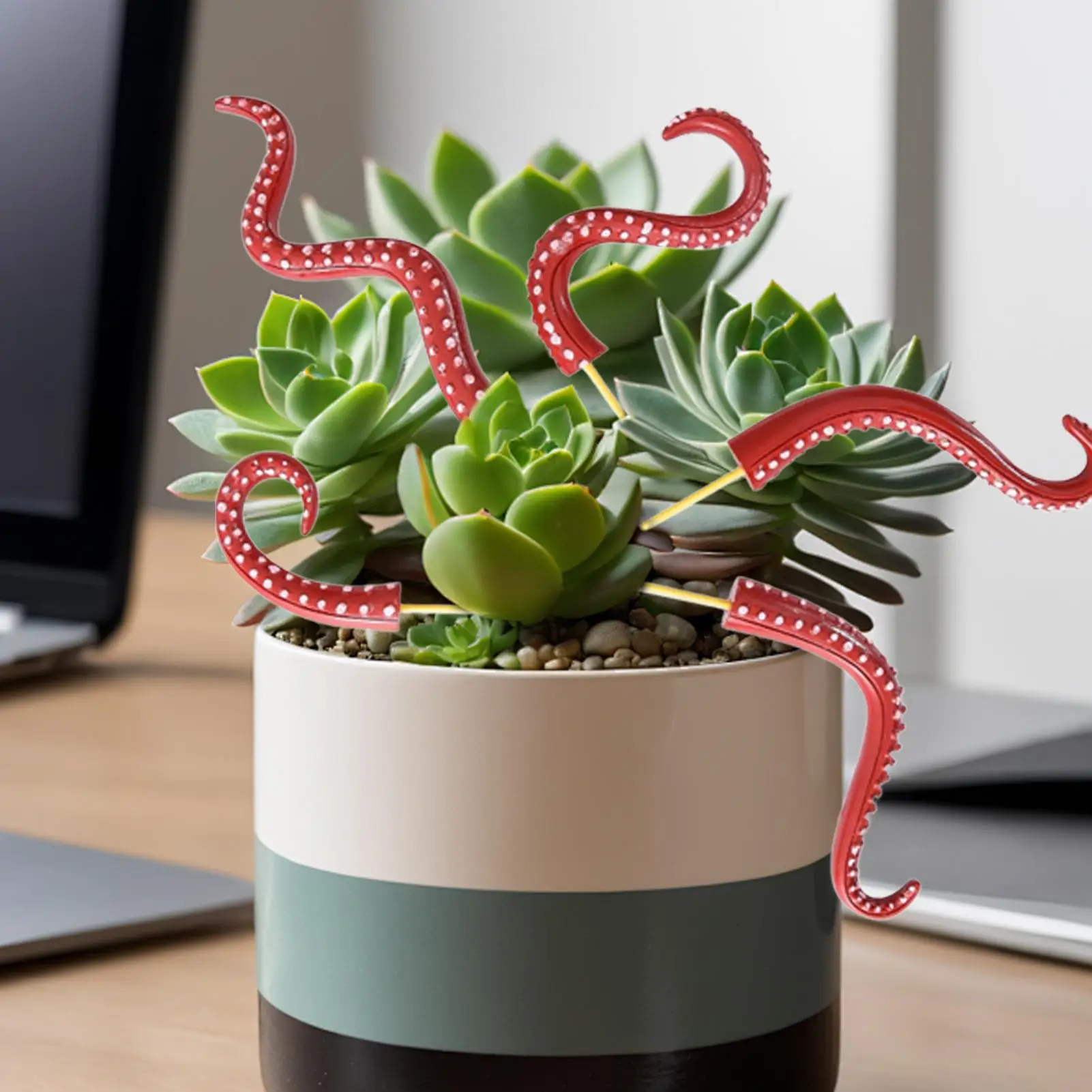 Decorative Plant Stakes 7 Piece Resin Octopus Leg Evil Sticks Octopus Tentacle Stakes Decorative For Patio Lawn Potted Indoor