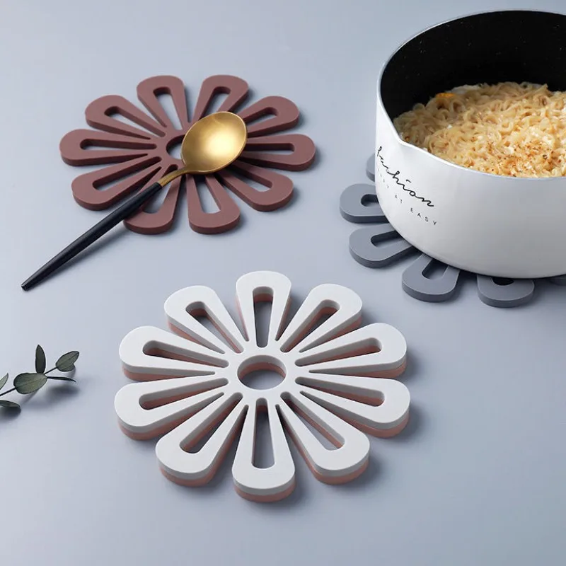 Kitchen Pot Mat Flower Shape Pot Holders for Hot Pots and Pans Holder Kitchen Insulation Coasters Hot Pad for Dishes