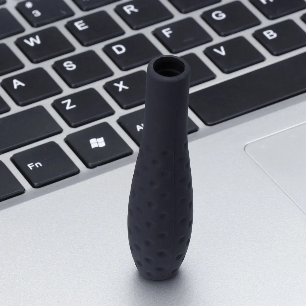 غطاء قلم سيليكون لقلم رصاص أسود خالٍ من الغبار ومقاوم للخدش وخفيف الوزن وقلم لمس محمول