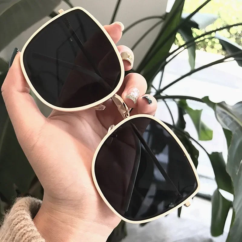 Trendy Square Metal Pilot Women Sunglasses Luxury Men Sunglass Outdoor Driving Shade Sun Glasses Unisex UV400 Eyewear view 4