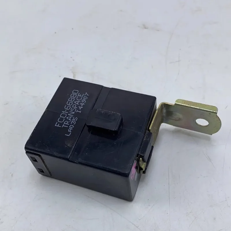 

For BESTUNE B70 Automatic Door Lock Control Module OE：FC0166880
