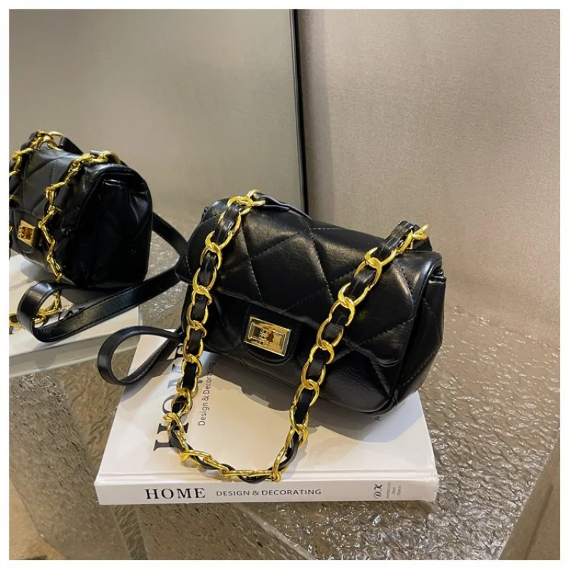 

Women's Tote Bag Crafted From Premium Leather Featuring High-End Quality And Trendy Paris Style​