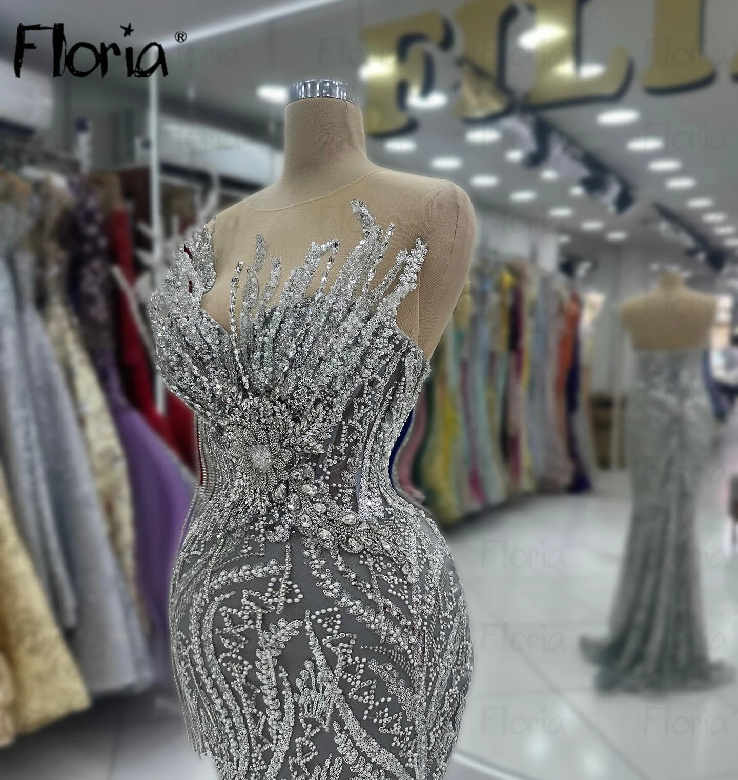 Arabic Silver Strapless Evening Dress Middle East Beaded Crystals Formal Prom Gowns Elegant for Wedding Party Gowns Pegant Dress