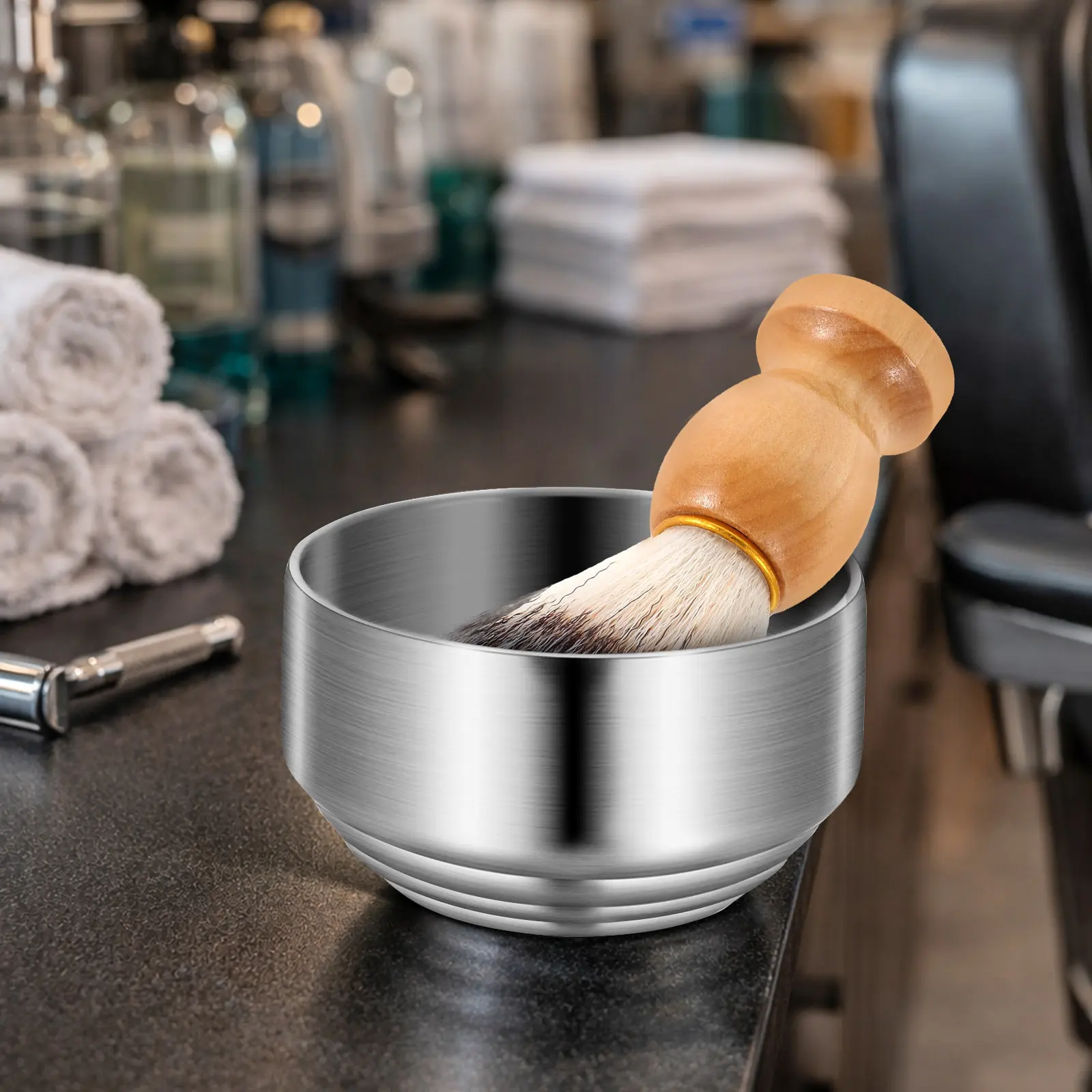 

Чаша для бритья из нержавеющей стали с крышкой, емкость для мыла и крема для мужчин, многоразовая металлическая чаша для смешивания, инструмент для бритья с гладкой поверхностью