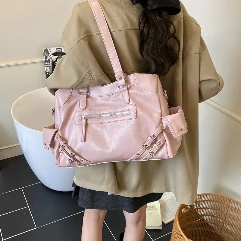 

Европейская и американская модная сумка в стиле панк с ветровым локомотивом, большая вместительная сумка на плечо подмышками, персонализированная сумка для отдыха