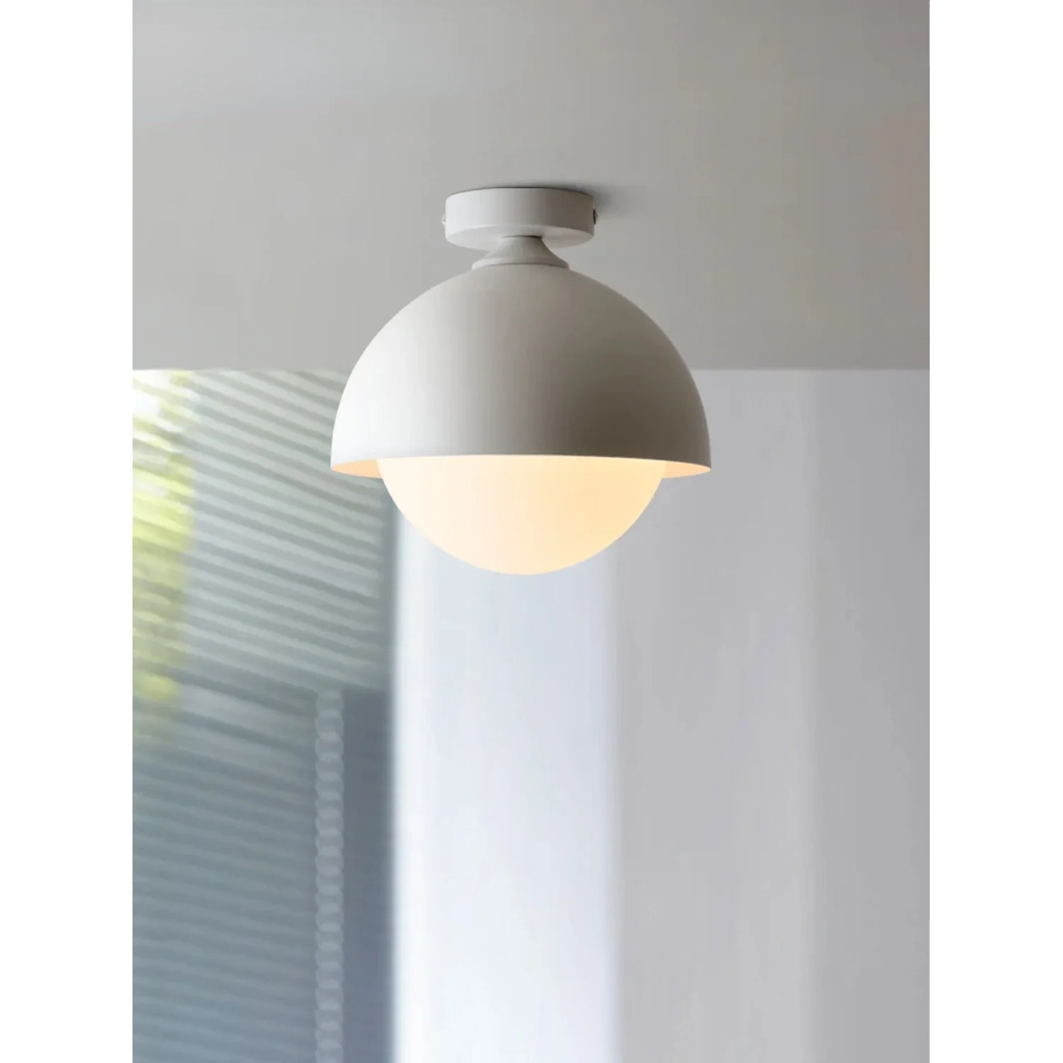 

Nordic Corridor Aisle LED Ceiling Light Mounted For Staircase Foyer Gallery Balcony White Black Round Porch Entrance Hall Lustre