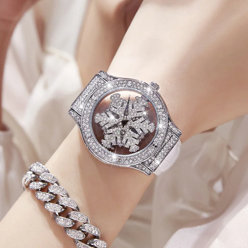Luxury Leather Strap Watch for Women 360 Degrees Rotary Snowflake Design Hollow Diamond Waterproof Ladies Clock