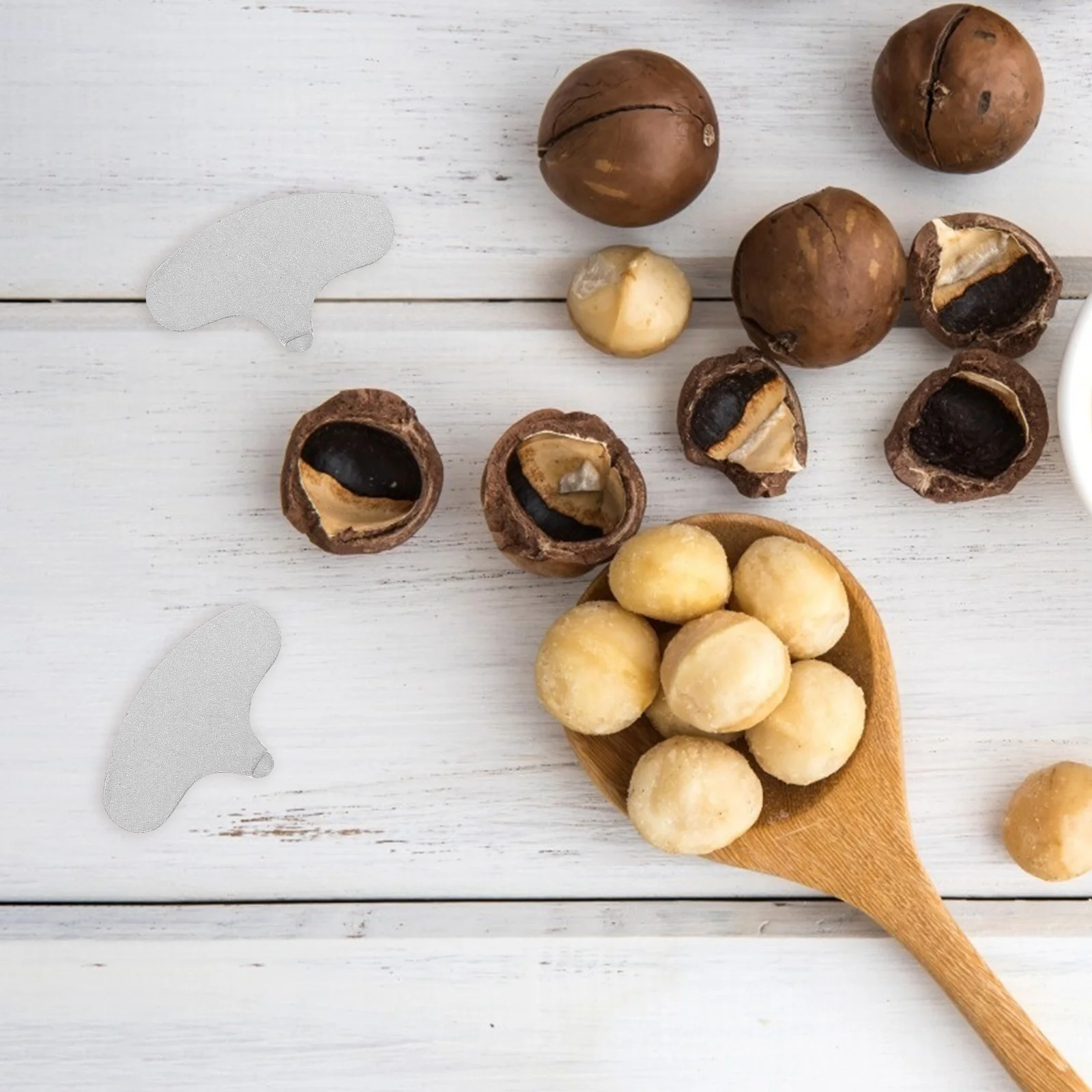 

50Pcs Macadamia Nut Opener Iron Reliable Easy Operate Splitter Pecan Macadamia Opener Iron Piece Splitter