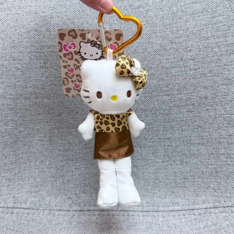 レトロヒョウ柄サンリオハローキティぬいぐるみおもちゃスパイシーガールスタイルぬいぐるみキーホルダーバックパックペンダント装飾誕生日ギフト