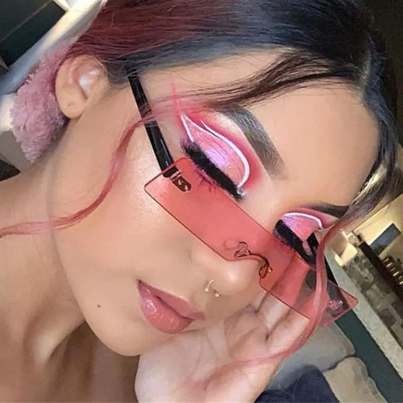 New Rectangle Sunglasses Women Fashion Luxury Brand Designer Red Pink Clear Small Lens Personality Sun Glasses Shades UV400