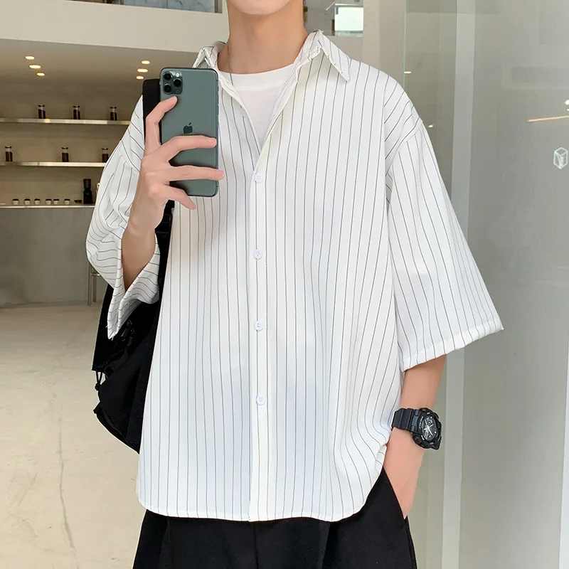 

2024 Men Summer Fashion Loose Short Sleeve Shirts Male New Thin Turn-down Collar Shirt Men's Striped Button Casual Blouses D474