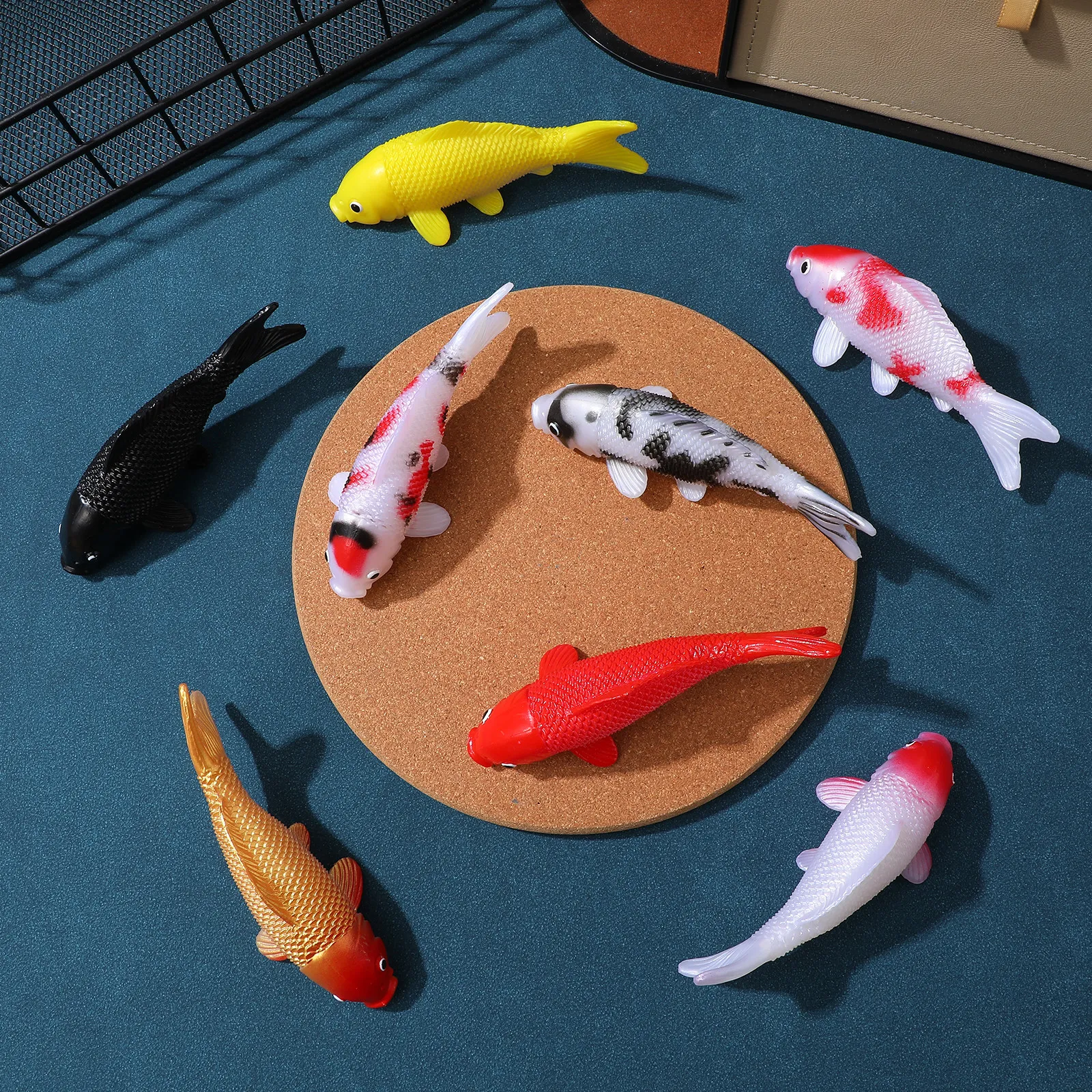 

8Pcs Artificial Koi Goldfish Simulated Fish Decoration Realistic Plastic Floating Aquarium Ornament Fish Tank Accessories Home