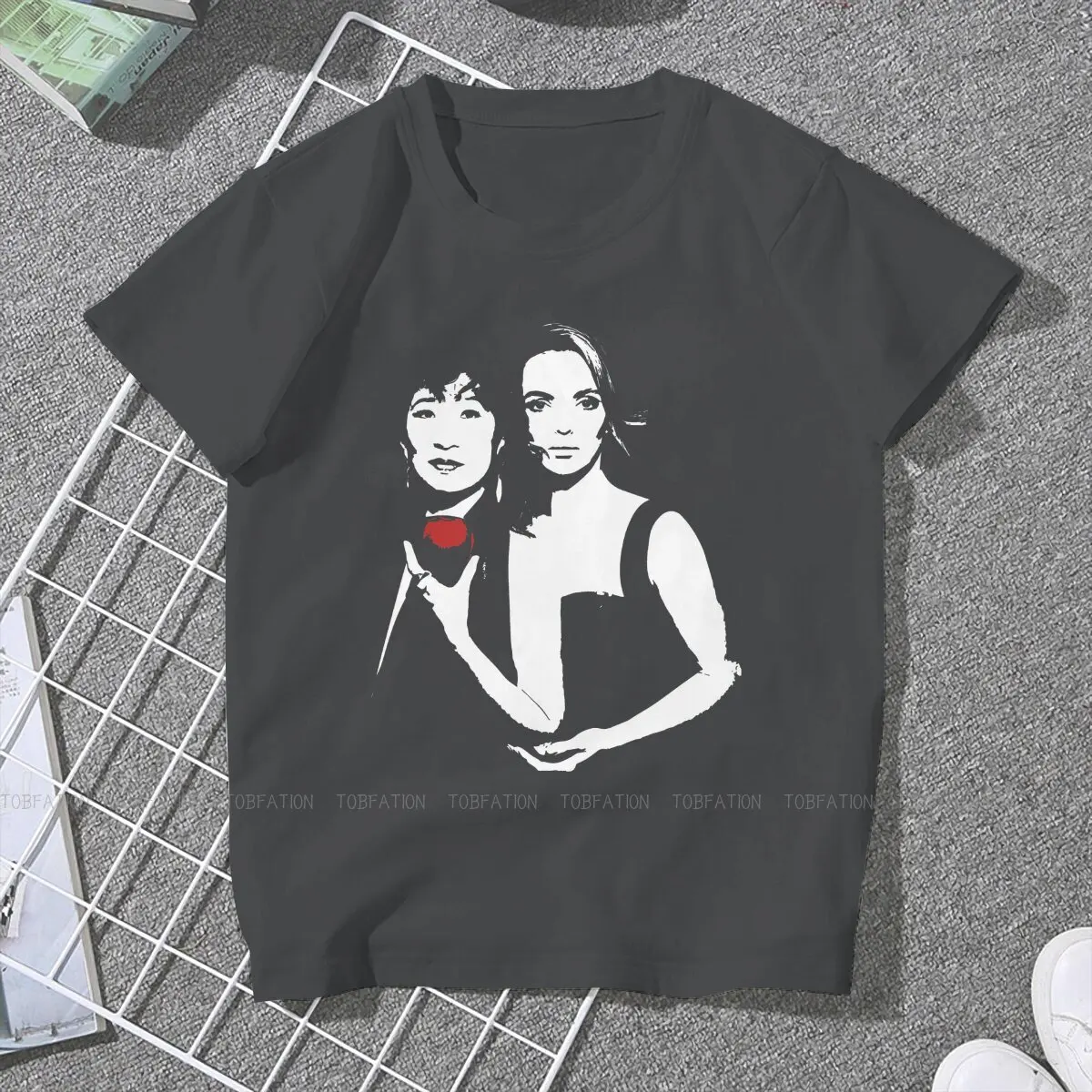 And Apple 5XL TShirt Killing Eve Villanelle Killer Creative Streetwear Comfortable T Shirt Female Short Sleeve Unique