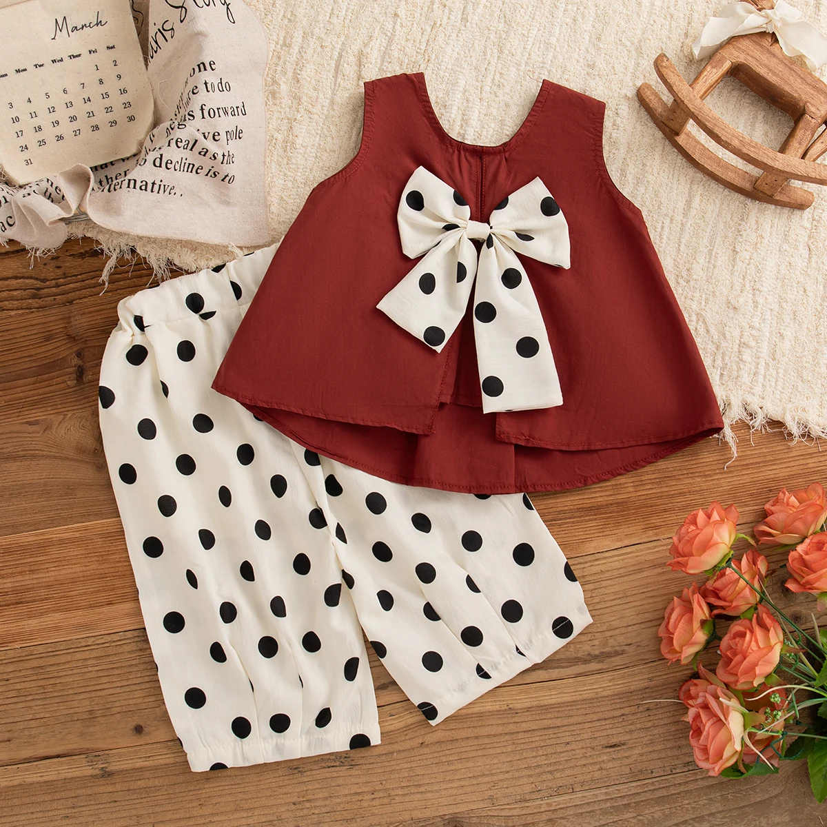 

Summer New Baby Girl Two-Piece Set, Bow Sleeveless Top+Polka Dot Pants Children'S Clothing (9 Months -4 Years Old)