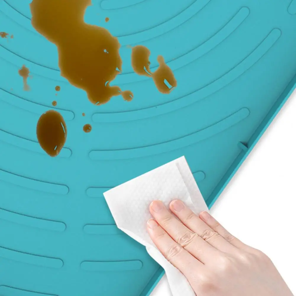 

Oil-resistant Under-sink Mat Waterproof Under-sink Mat with Anti-slip Silicone Shelf Liner Drip Tray for Kitchen for Kitchen