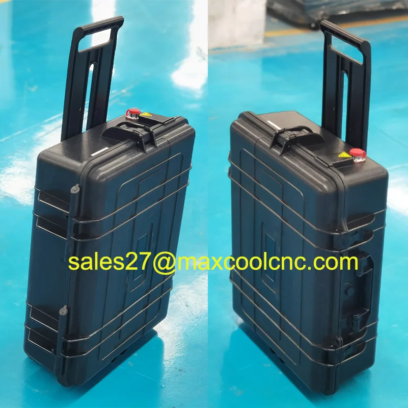 Macchina utensile laser portatile Macchine per la pulizia laser MOPA Rimozione polvere di vernice antiruggine Mini Lazer Rimozione ruggine 500W 300W 200W 100W