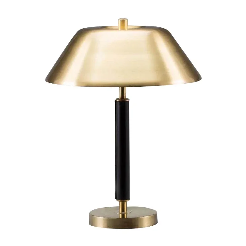 

Light luxury Nordic modern minimalist creative guest study bedroom hotel model room American bedroom bedside table lamp