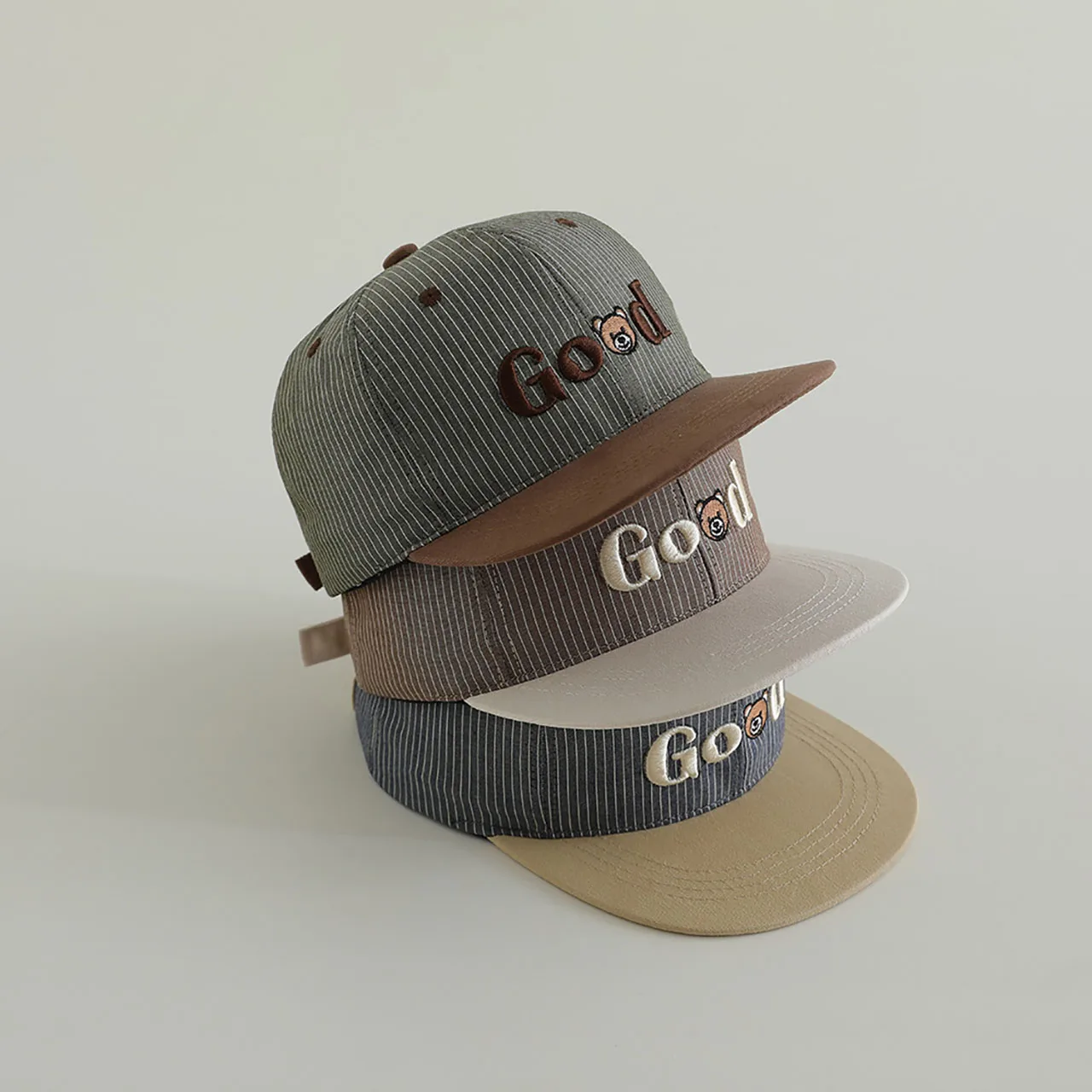 

Flat Brimmed Duckbill Hat for Children Embroidery Baseball Hat Fashion Kids Peaked Cap 3-9Year Boy Girl Outdoor Sunshade Visors