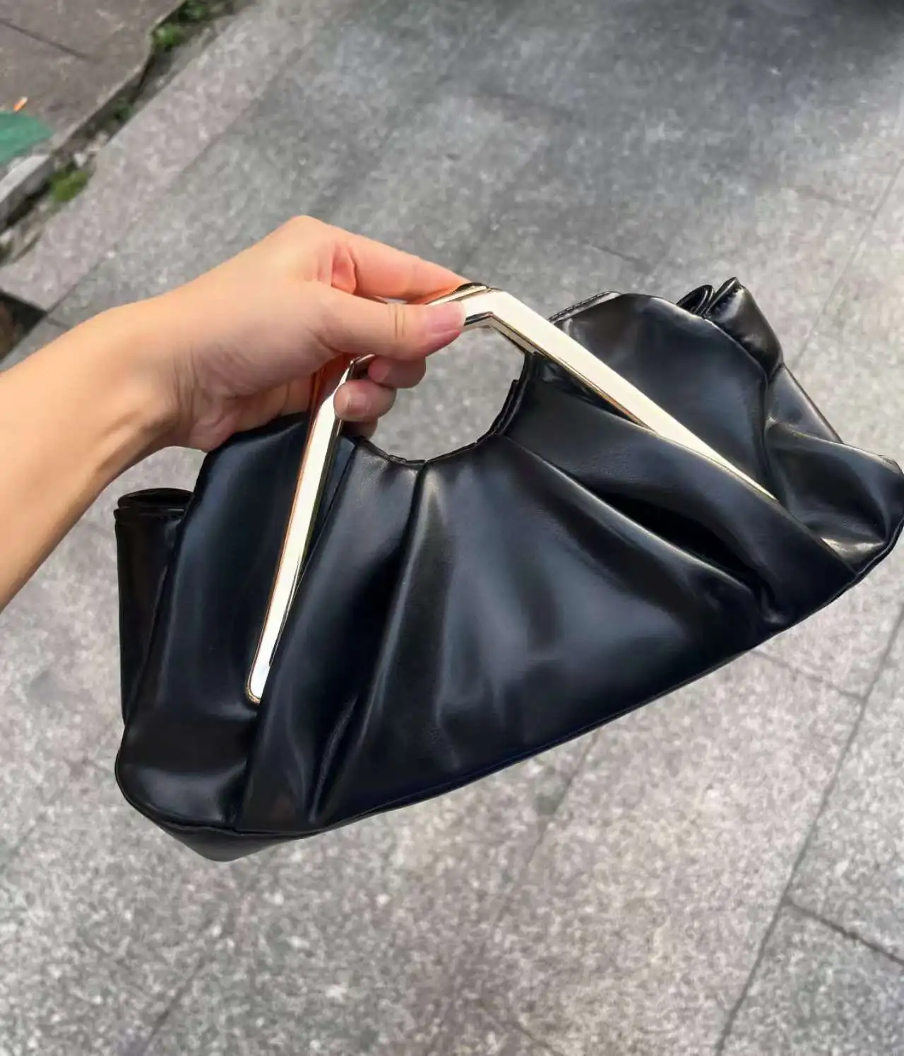 

2026 New Latest Designer Ruffled Clutch Bag Gorgeous Clutch Handbag For Girls