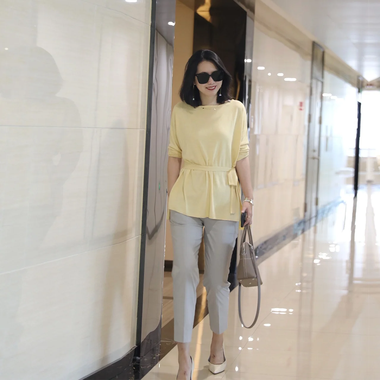 

LunaMade Limited Edition Ultra Soft Knitwear Loose Silk Women's Pullover Faionable Comfortable Breathable Summer Top