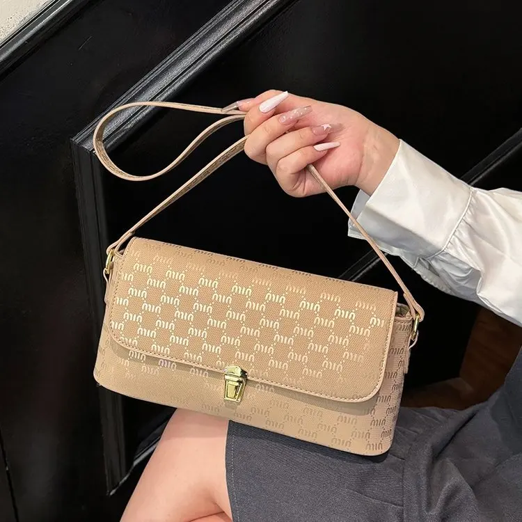 

Осень 2024, 2306, новая сумка через плечо, сумка подмышки, модная и простая повседневная сумка из искусственной кожи, средний размер