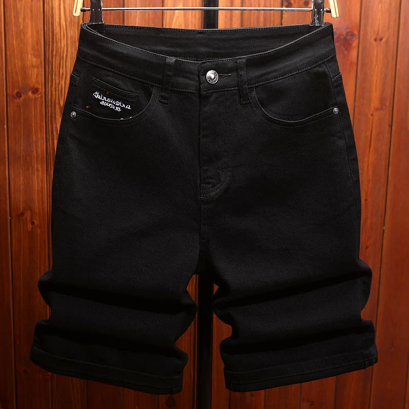 Pure black denim shorts for men, slim fit, summer fashion, printed, trendy, elastic and casual five part horse pants