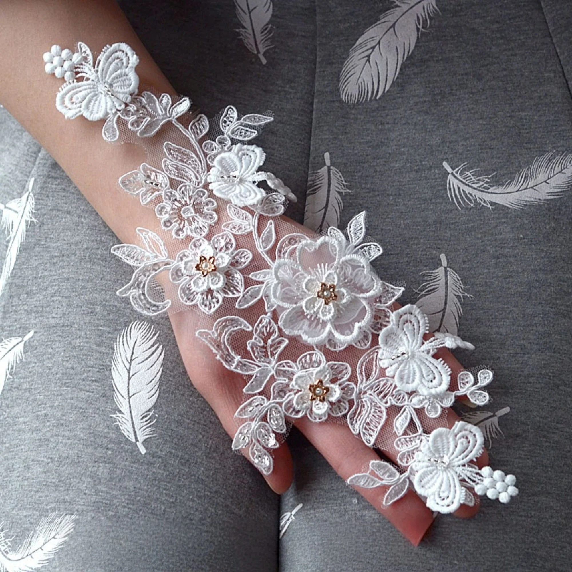 1 piece Lace Appliques,Embroidered Appliques ,beaded Patches For Dress Supplies,Hair Flower,Headpiece
