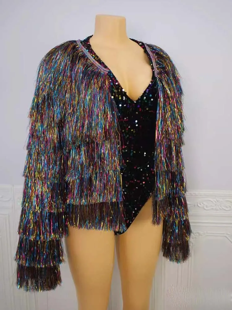 ชุดจั๊มสูทปักเลื่อมสีสันสดใสคุณภาพสูง+เสื้อแจ็คเก็ตพู่ห้อย ชุดสองชิ้น แฟชั่นใหม่ปี 2026 เสื้อผ้าสตรีสั่งตัดได้