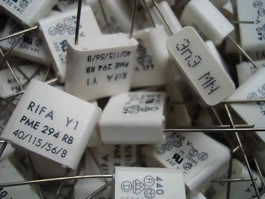 5PCS/LOT  100% ORIGINAL PME294RB4330MR30 Safety Capacitor  440V 3.3NF 3n3 Y1 3300PF 332M