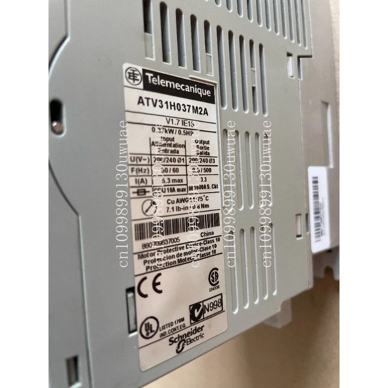 90% new   ATV31H075M2A  frequency converter  tested OK