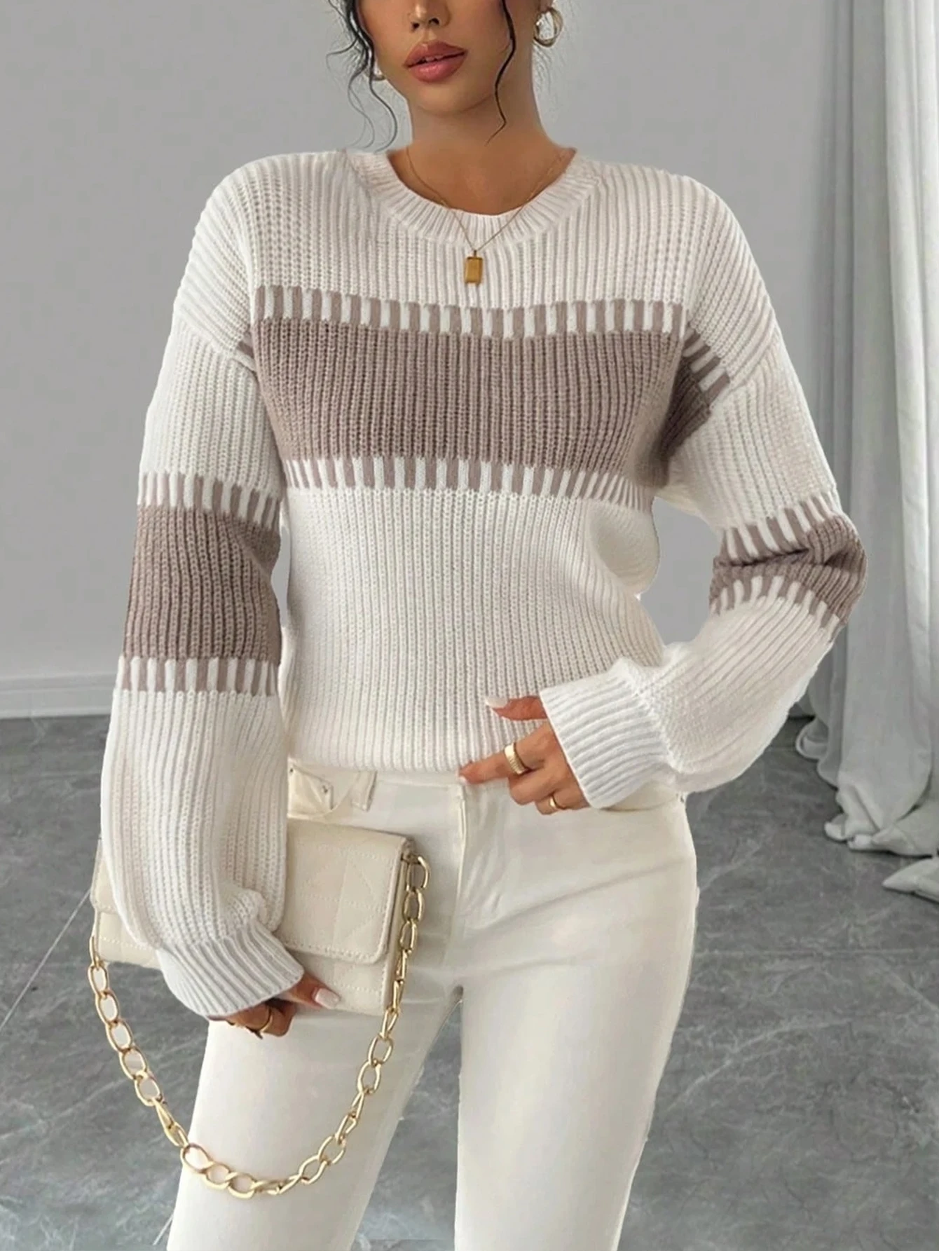 Women's Autumn and Winter Color-Blocked Striped Crew Neck Knit Sweater, Drop Shoulder Long-Sleeve Chunky Knit Pullover, Soft and Skin-Friendly Loose Fit, Popular Thanksgiving and Christmas Outfit, Simple Color-Blocking Design, Versatile for Work and Leisure, Autumn and Winter Outerwear and Layering, Warm Knitwear, European and American Fashion Hot-Selling Basic Top
