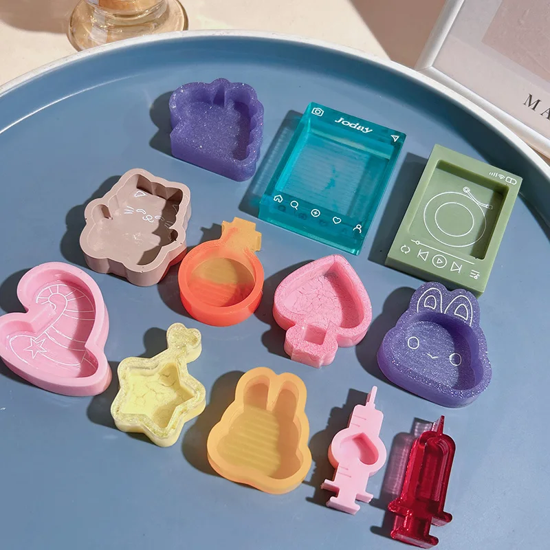 DIY Hat Player Rabbit Cat Shaped Silicone Shaker Mold Jewelry Mold Jewelry Accessories