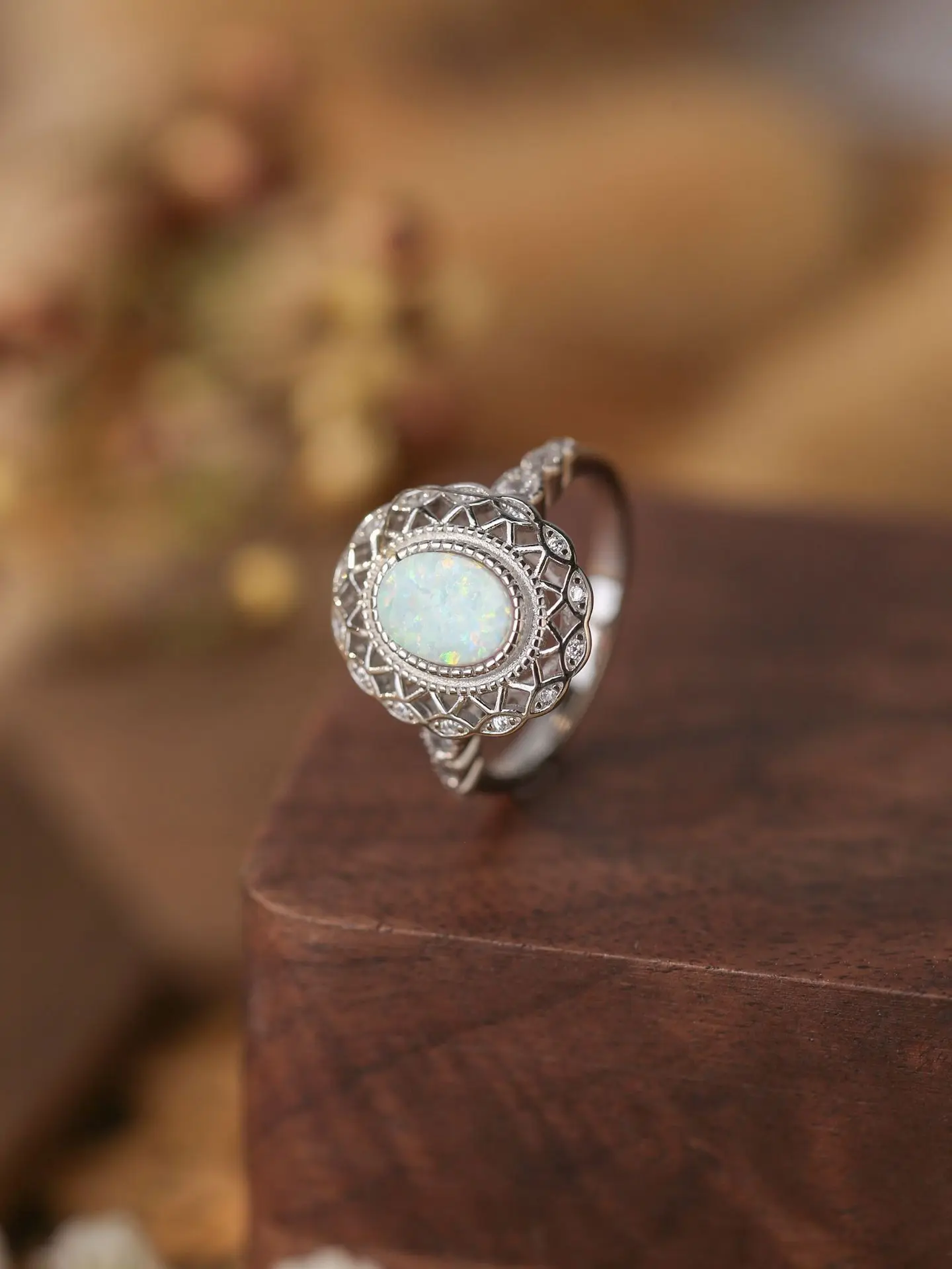 2023 New 100% S925 Sterling Silver Small Fresh Australian Gem Ring European and American Fashion Personalized Diamond Opal Ring