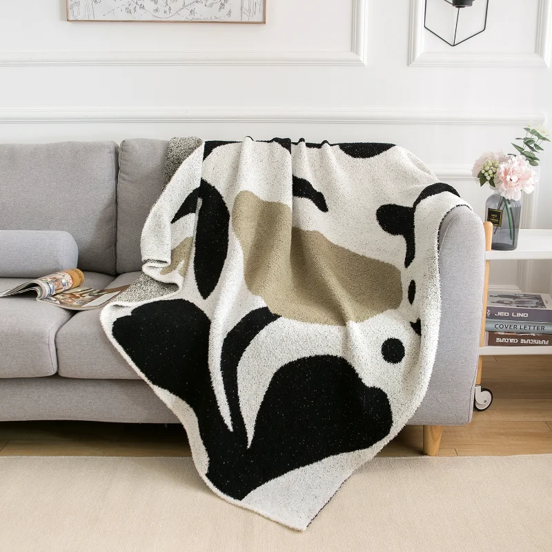 2025 Simple Half-edge Velvet Blanket Office Nap Blanket Spring and Summer Sofa Blanket Single Nap Blanket
