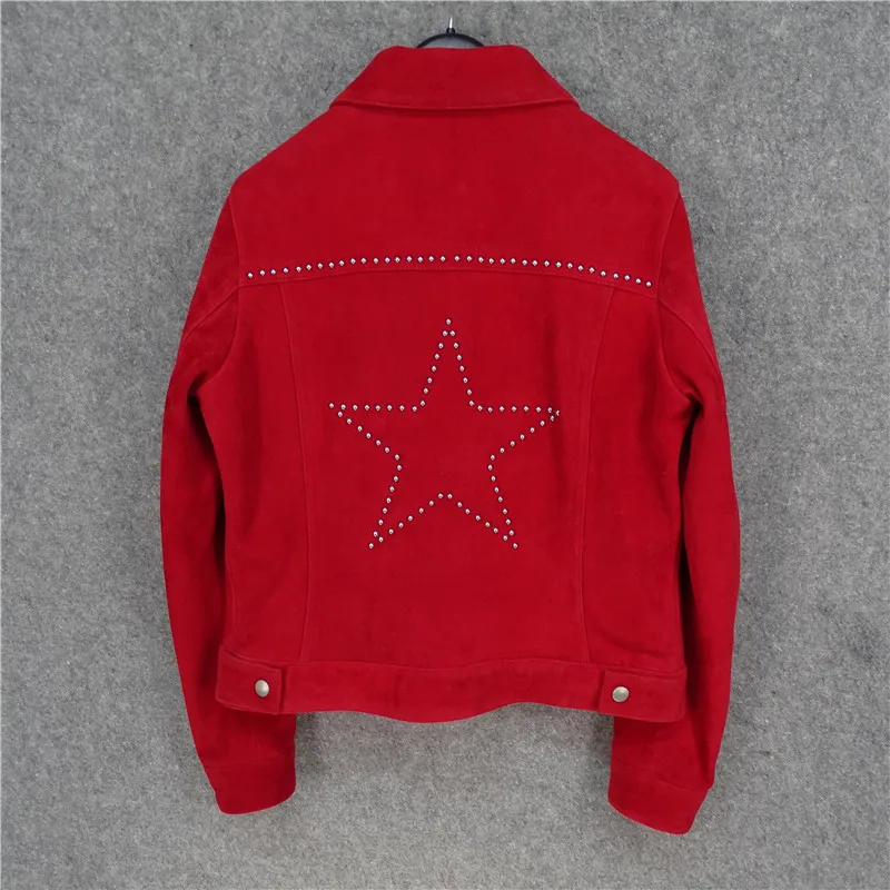 Modello in denim con rivetti, modello da donna in pelle di pecora opaca importata dall'Italia