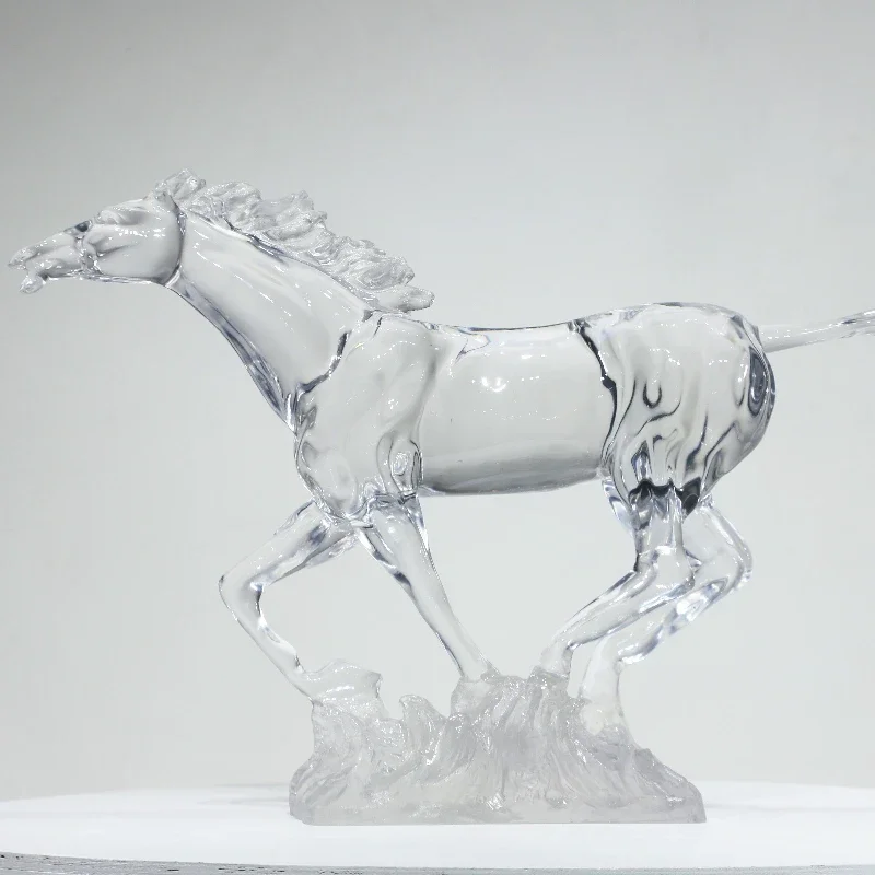 Transparent Resin Horse Art, Transparent Home Hotel Villa Ornament, Handmade Elegant Crafts Decorative Sculpture