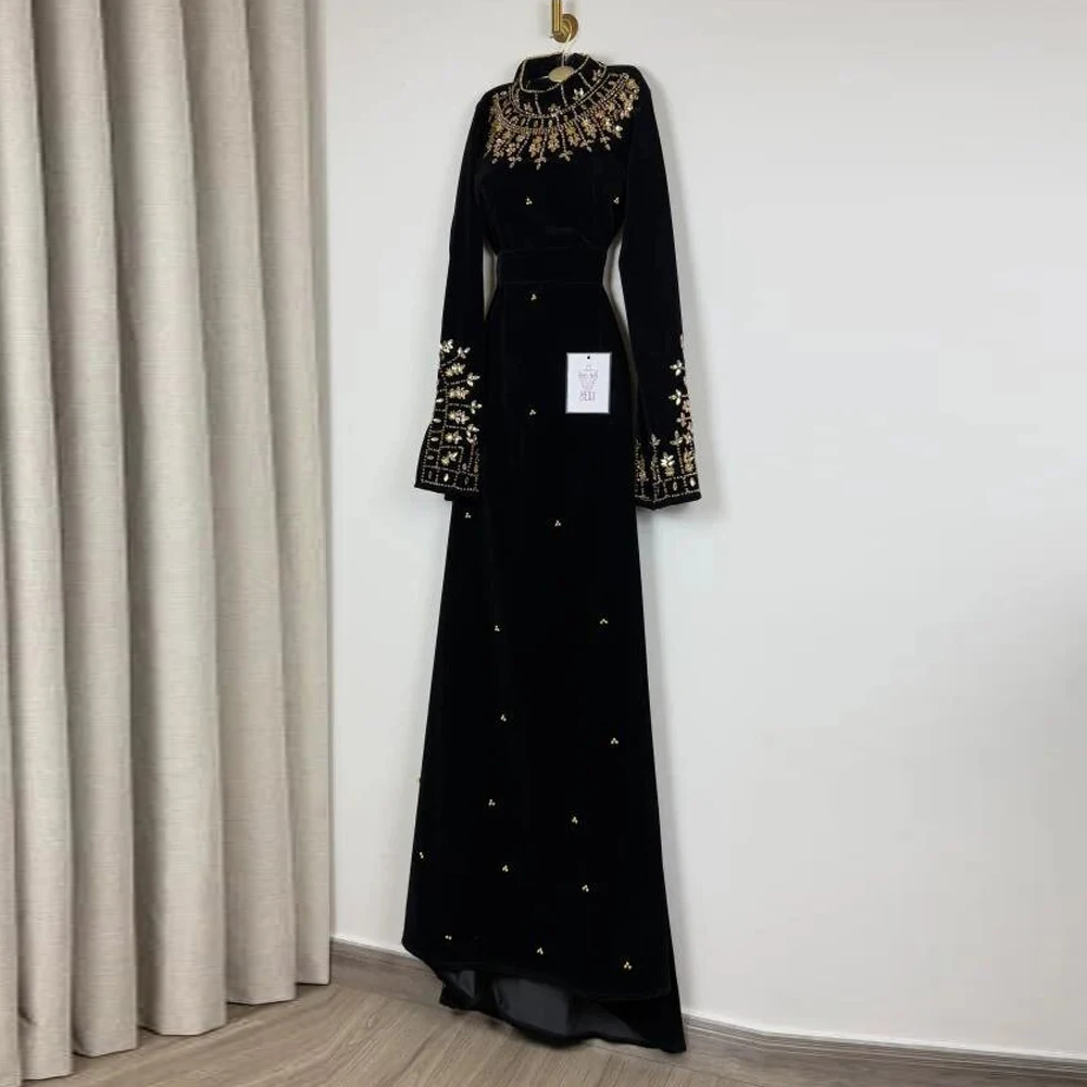 

Индивидуальный вечерний костюм-кафтан с вышивкой кристаллами и золотыми бусинами, формальные платья для женщин в стиле Ближнего Востока, черный бархат, зимняя одежда