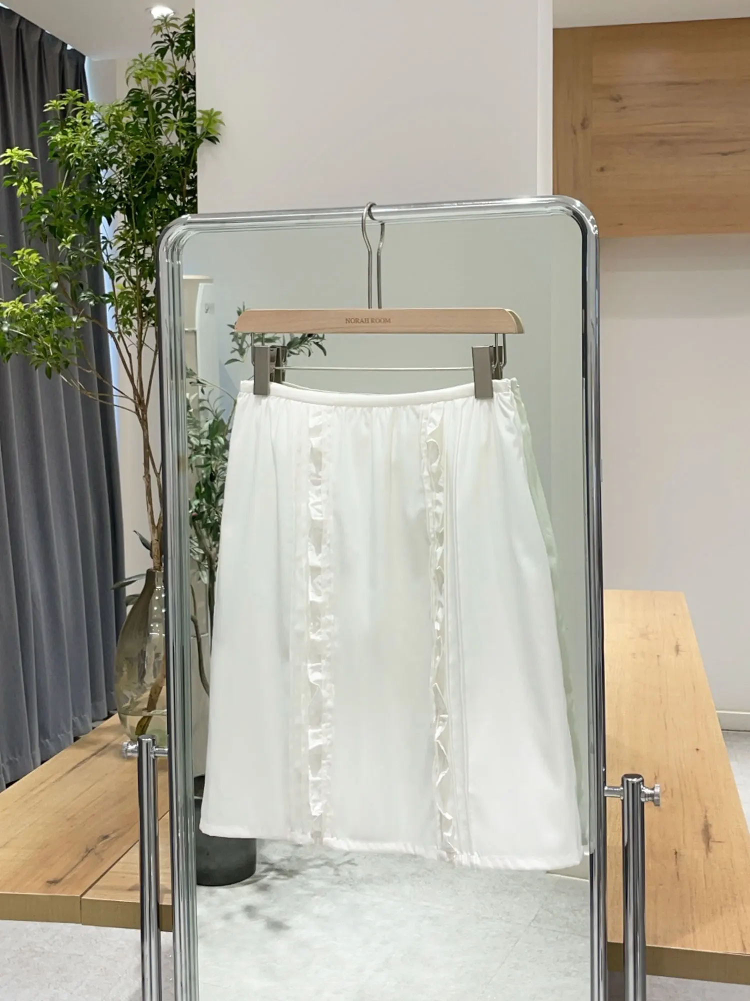Authentic Noxiao Brand Summer 2026 High Waist A-Line Skirt with Pleats And Wooden  Design Women's Commute Style Skirt