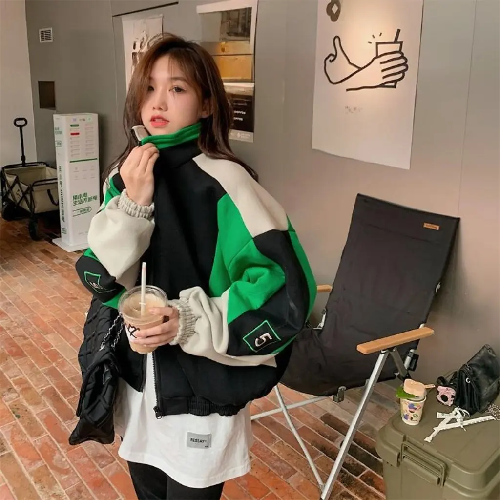 

Women's Contrast Color Splicing Baseball Jacket Thickened Loose Short Style for Female Students American Look Top