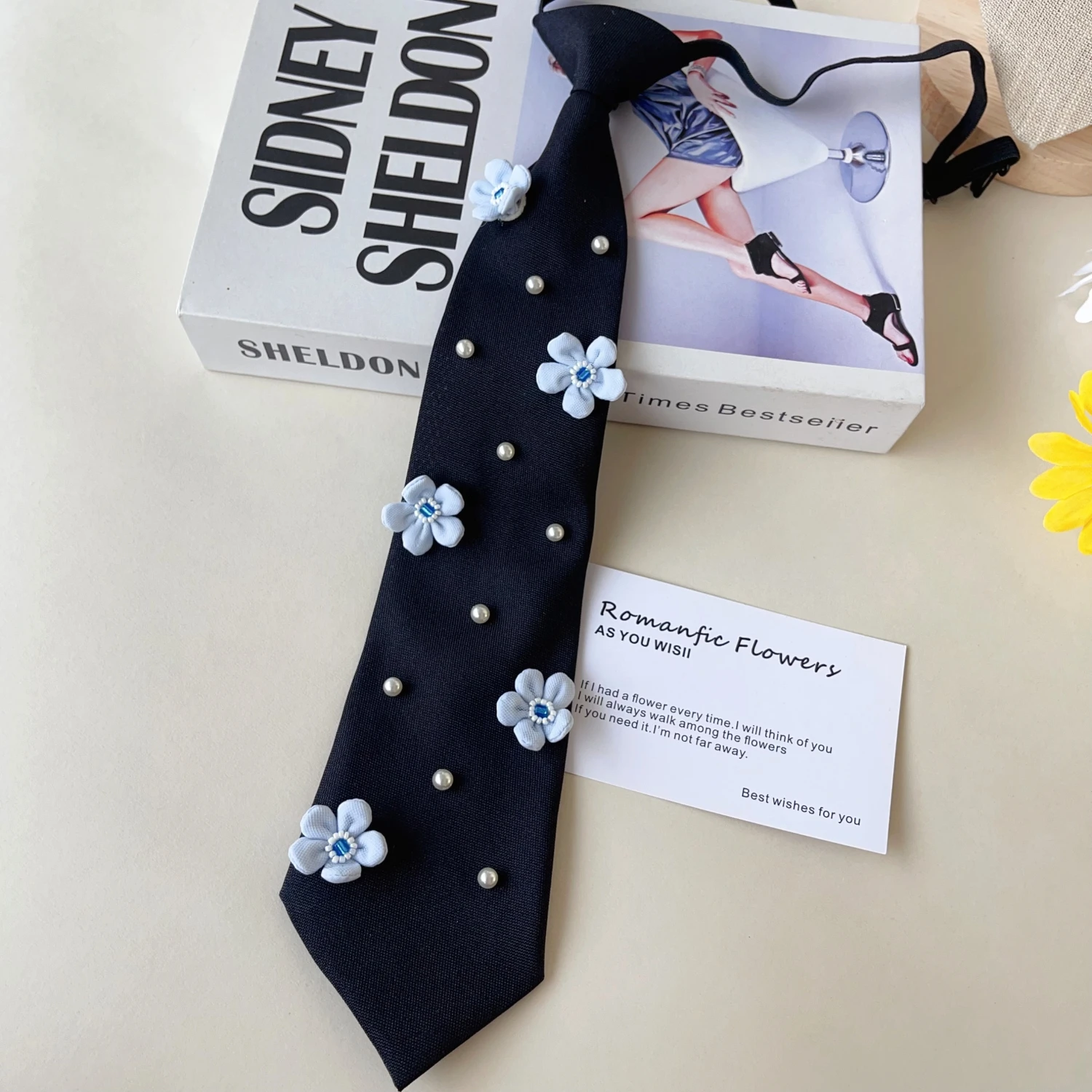 【2025 Neue Kollektion im Sanften Stil】Stoffblumen-Perlen-Dekoration Damen-Krawatte für Abendpartys, Verstellbares Halsband, Leichter Luxus, Doppelnutzung, Vielseitiges Frühlings-/Sommer-Accessoire, Elegantes Accessoire – Detail 2