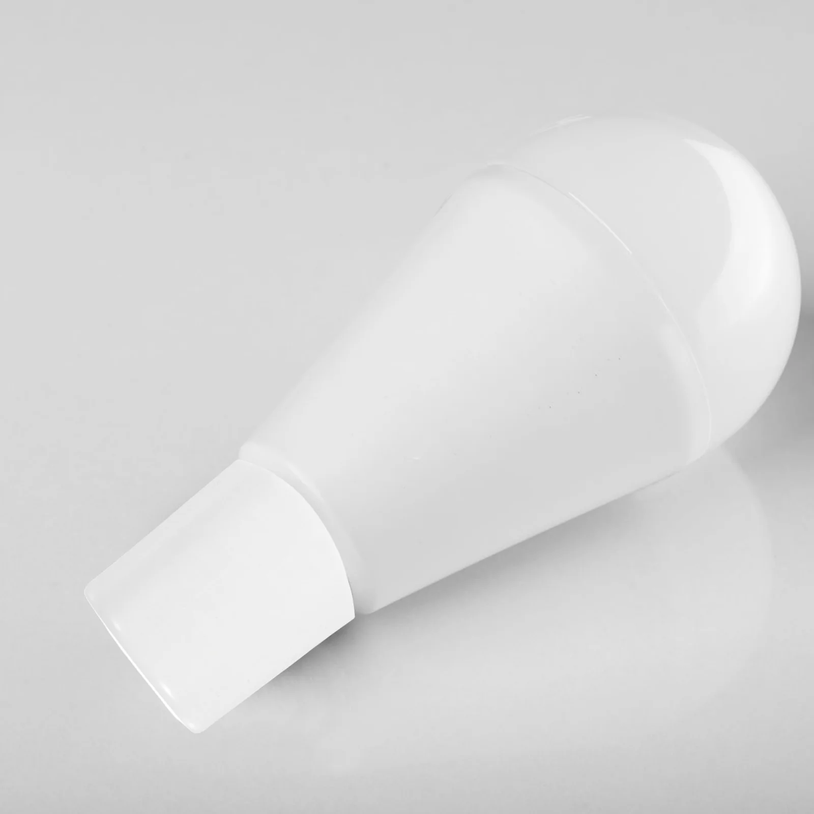 

50Pcs Lamp Socket Cover Flat Head Light Bulb Protector Anti-Drop Replacement Socket Cup Holder for Lighting Fixtures