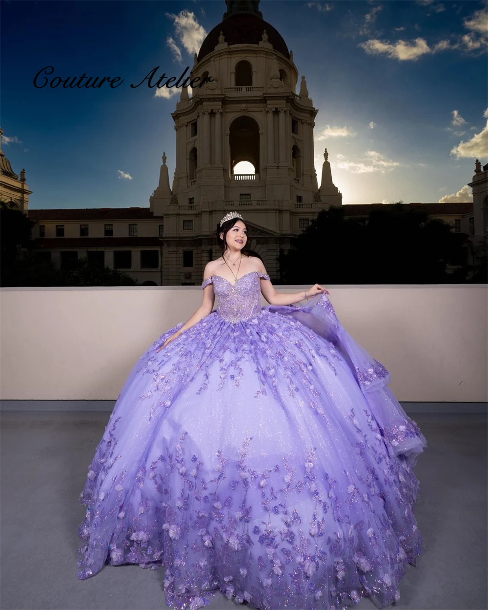 

Lilac 3D Flowers Shinny Appliques Off The Shoulder Ball Gown Quinceanera Dress 2024 Princess Dress Sweet 16 Dress Customized