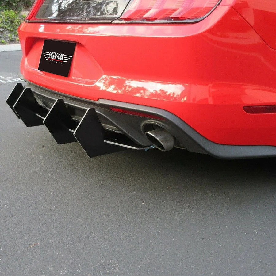 

Carbon Fiber Rear Diffuser For Ford Mustang 2018-2023 Bumper Rear Spoiler Spread Separator Car Exterior Parts Mustang Body Kit