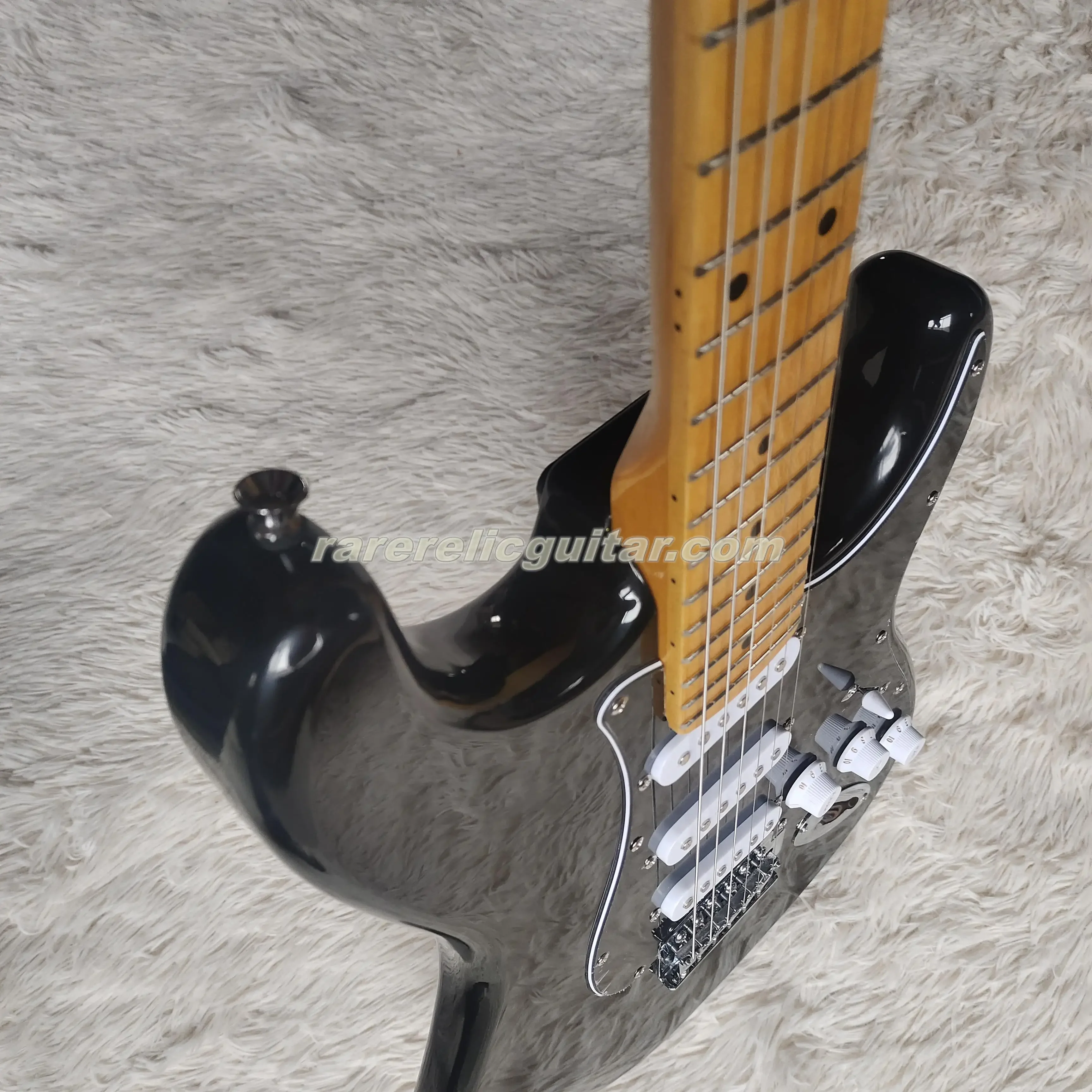 Custom Shop David Black Electric Guitar Varnish Lacquer Maple Fingerboard SSS Pickups Vintage Tuners Chrome Hardware